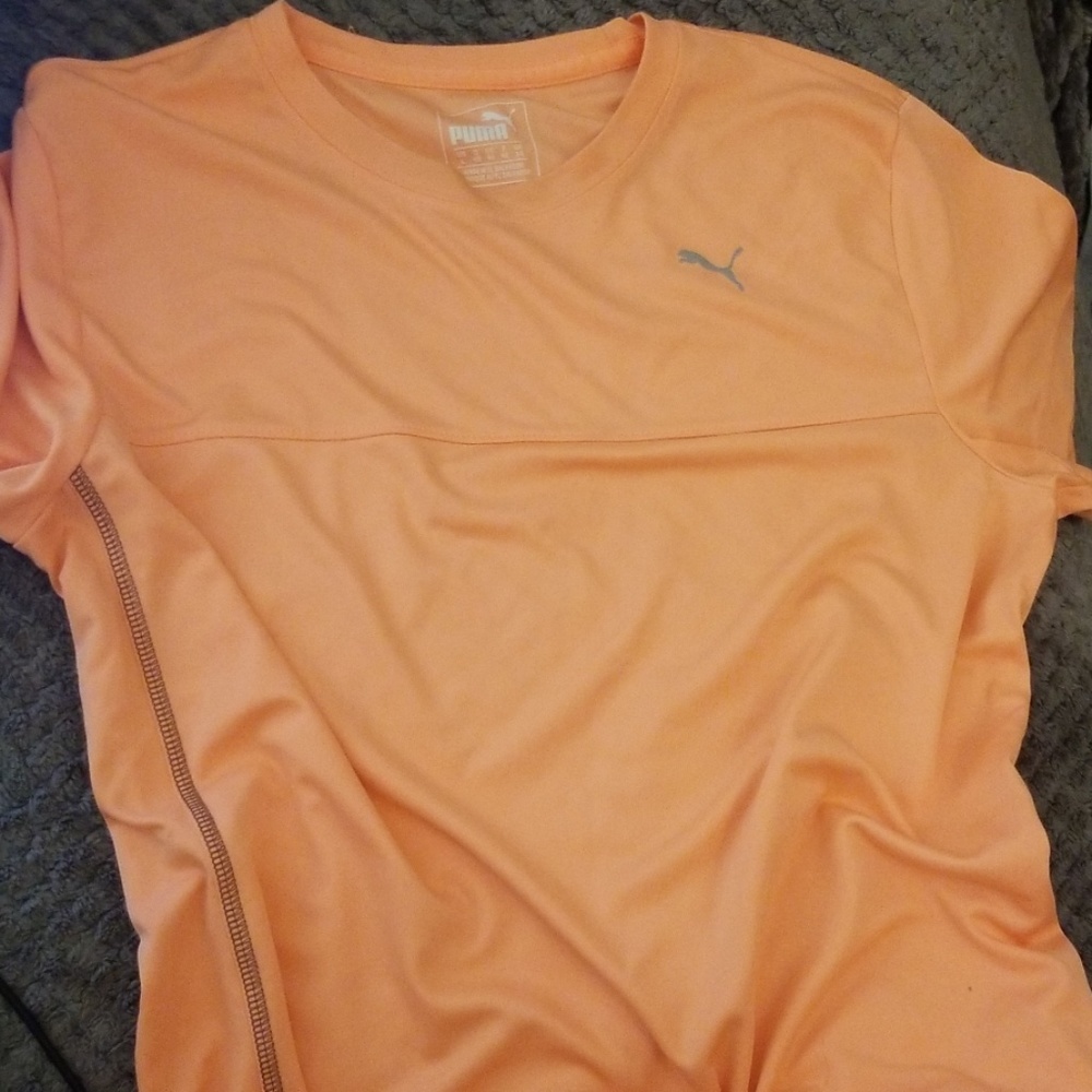 Puma athletic tshirt